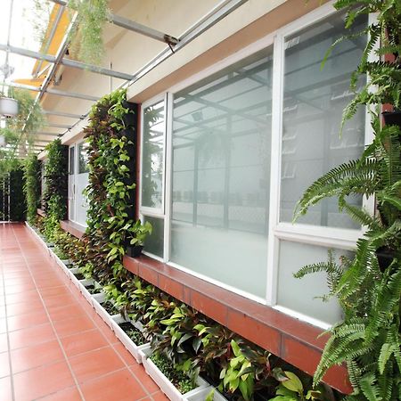 The Arrivals - Cozy Hotel - Pool & Skybar - Sgcenter Ho Chi Minh-staden Exteriör bild