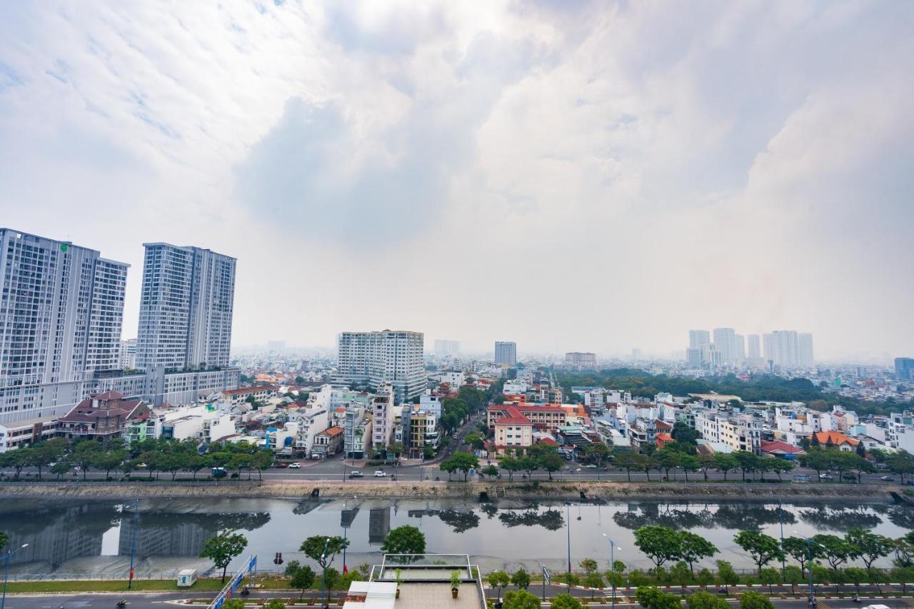 The Arrivals - Cozy Hotel - Pool & Skybar - Sgcenter Ho Chi Minh-staden Exteriör bild